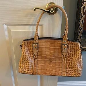 Dooney & Bourke bag